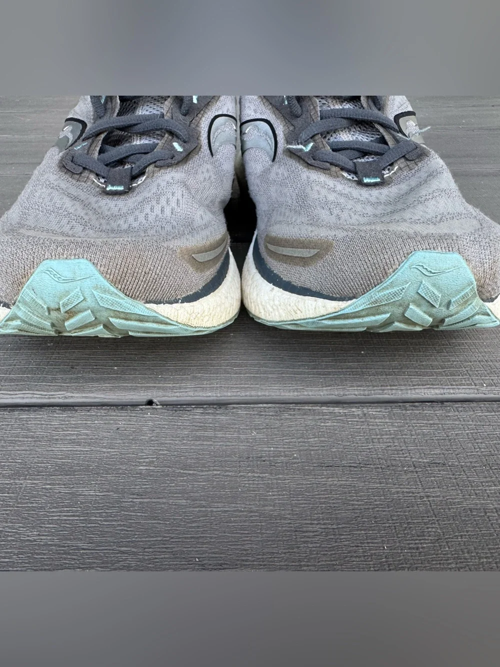 Saucony Triumph 19 Women’s running shoe Size 10 